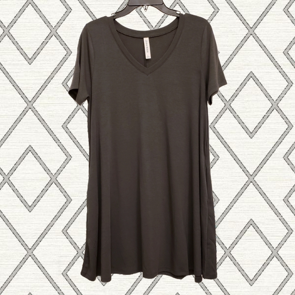 Pockets! - Zenana Gray Longline Tunic Top Large